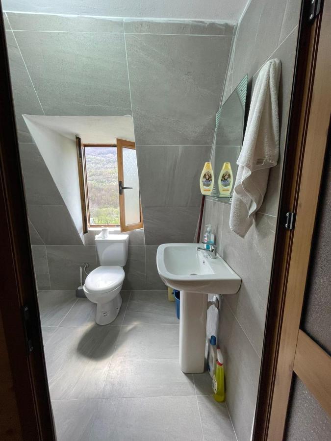 טת Guest House Rrashkadoli מראה חיצוני תמונה